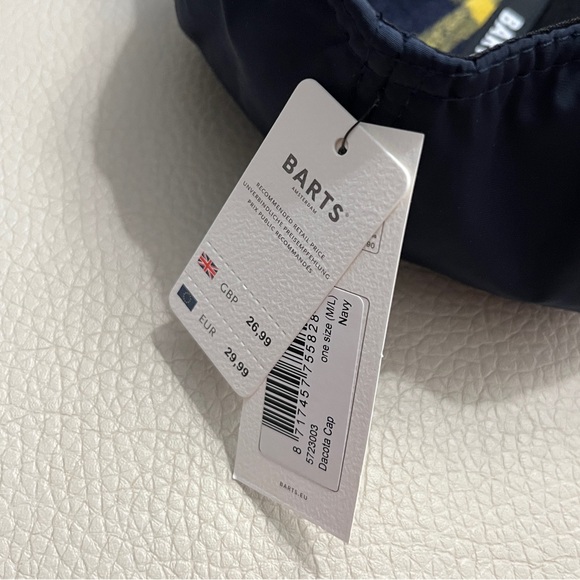 NWT - Barts Adult Wool Blended Lining 5 Panel Dacota Cap - Picture 9 of 10